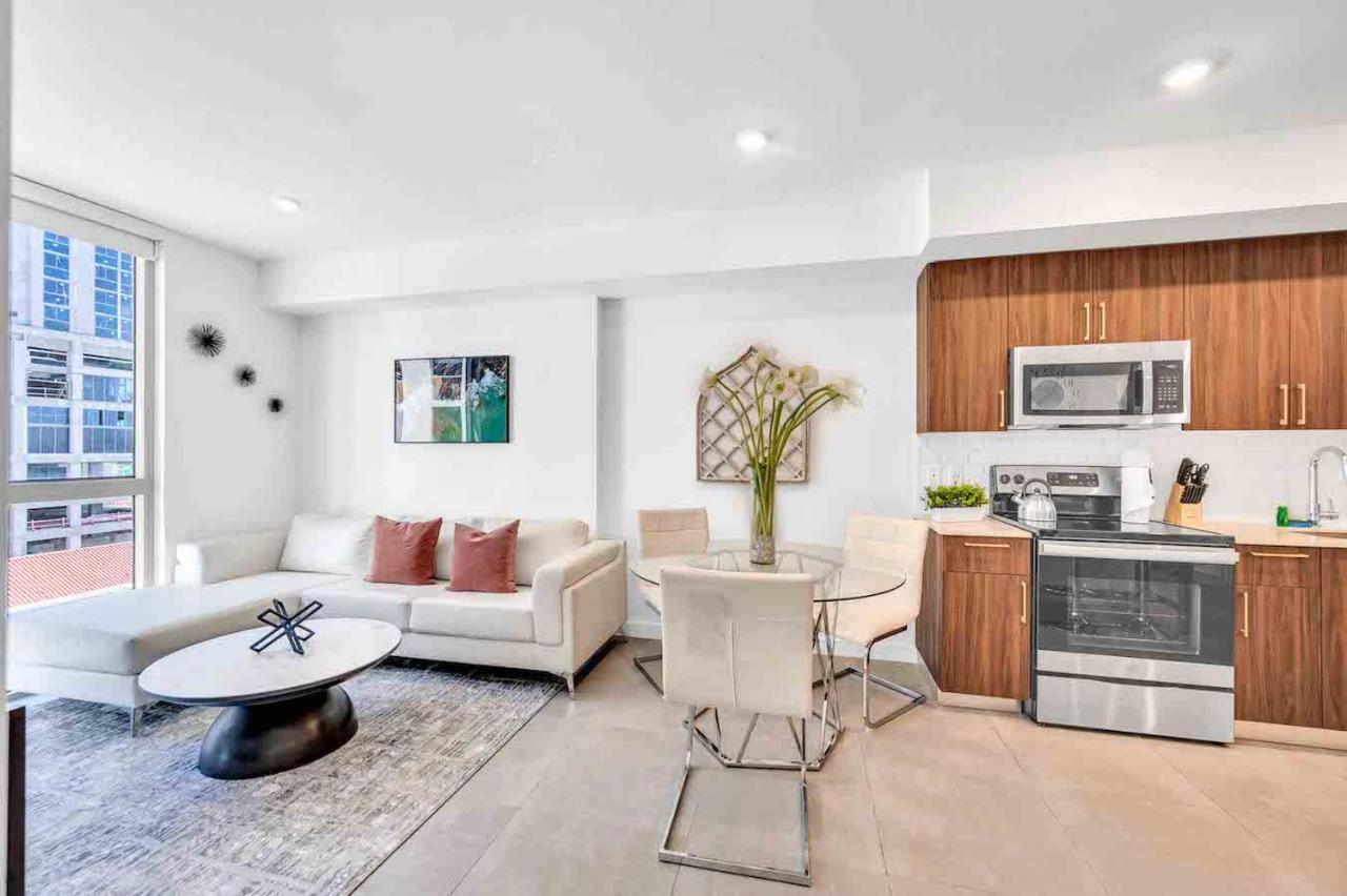 Modern Unit In Downtown Miami With Free Parking Apartment Exterior photo